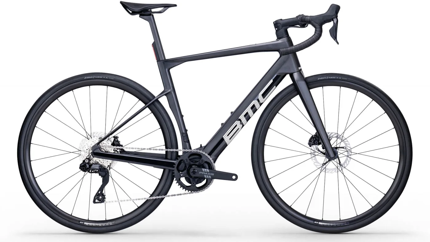 BMC Roadmachine 01 AMP E-Rennrad bei Tri Shop Saar in Saarbrücken
