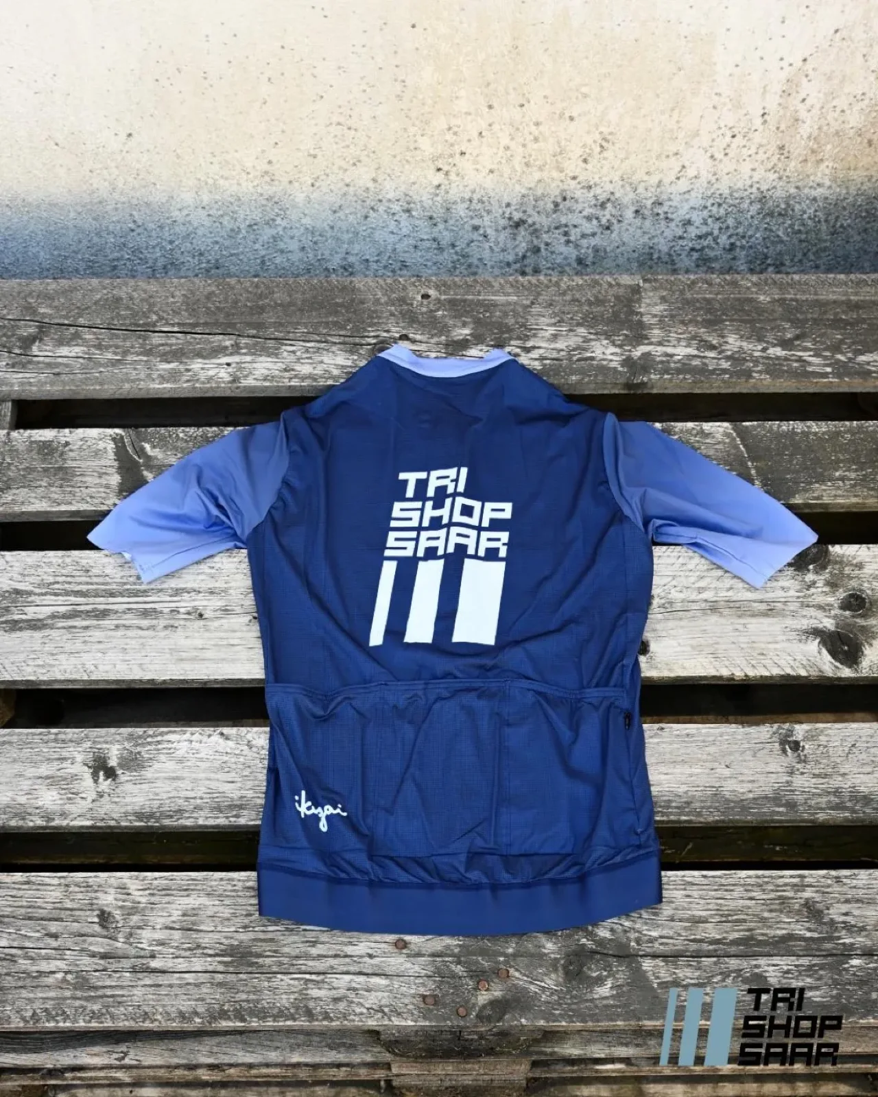 Tri Shop Saar Trikot, Rückseite flach ausgelegt